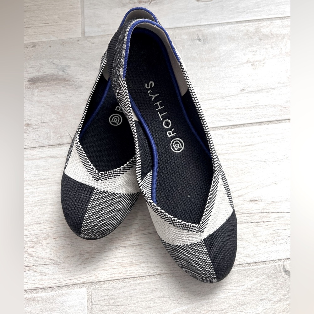 EUC ROTHY’S Sz9 flats